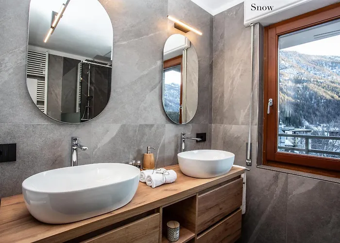 Les Crouses Apartman *