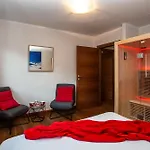 Les Crouses * ヴァルトゥルナンシュ